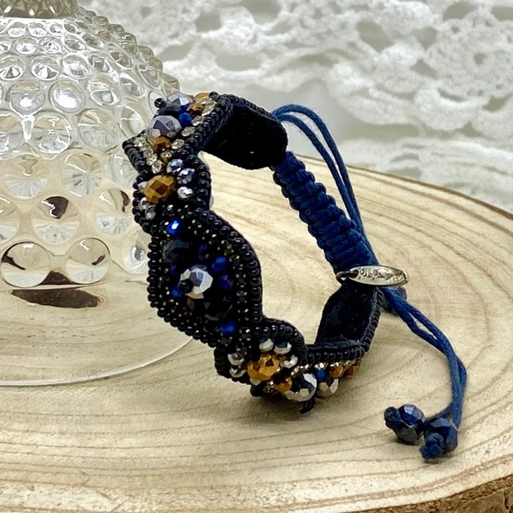 Pink Pewter Hand-Beaded Bracelet - Picture 2 of 3